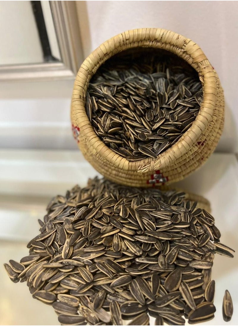 Generic - Roasted Salty Sunflower Seeds 500 grams - Image 1