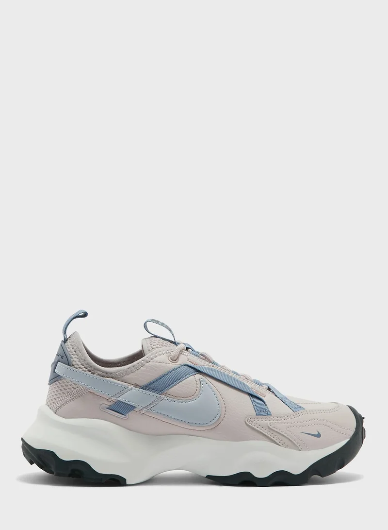 Nike Tc 7900