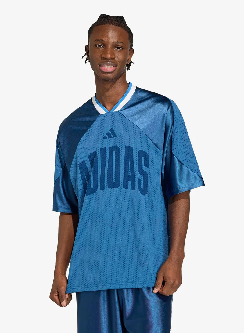 اديداس تيشيرت شبكي برسومات الملعب