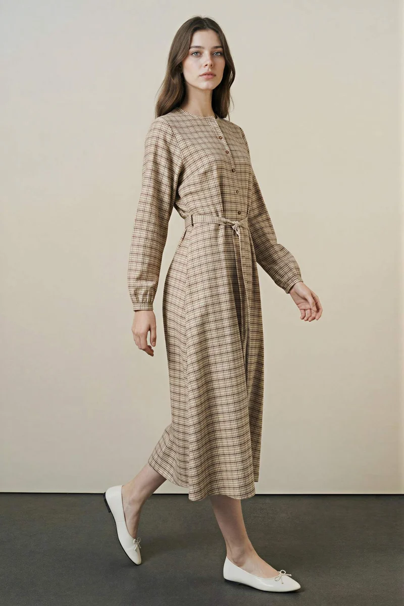 ديفاكتو Regular Fit Crew Neck Printed Dress