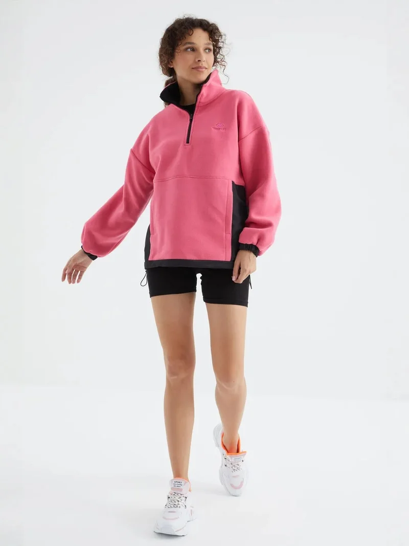 تومي لايف TOMMY Oversized Half-zip Plush Sweatshirt