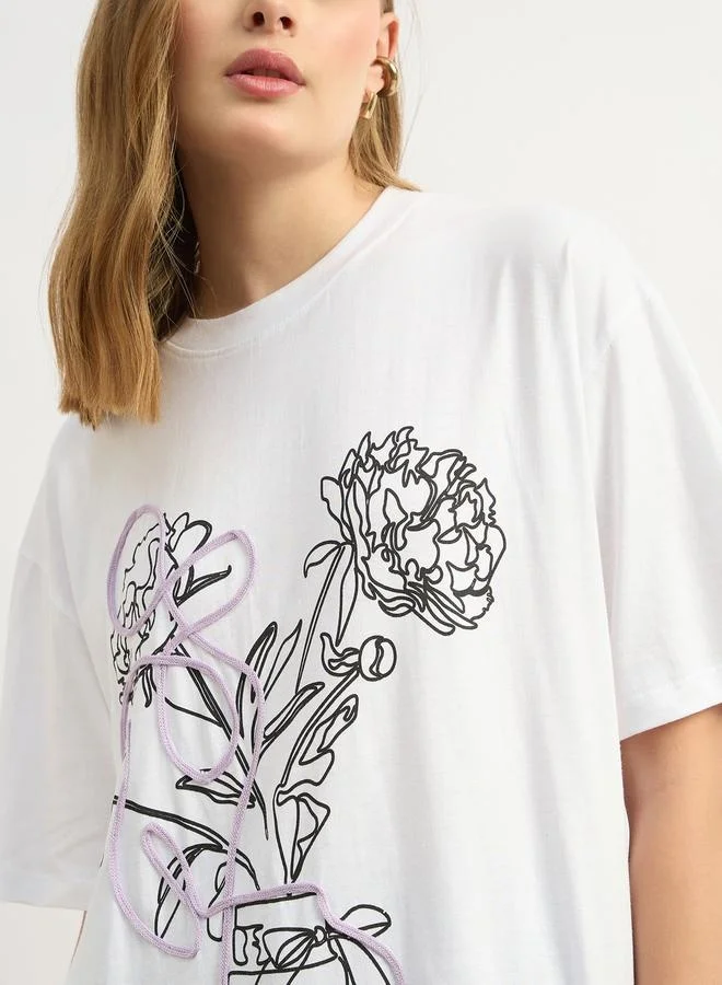 Styli Graphic Print Round Neck Oversized T-Shirt