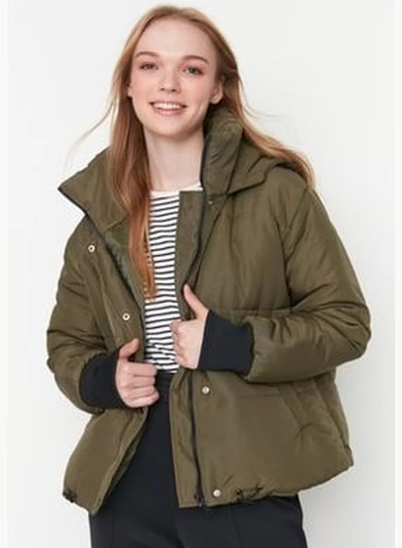 trendyol Khaki Oversize Hooded Zippered Down Jacket TWOAW21MO0144