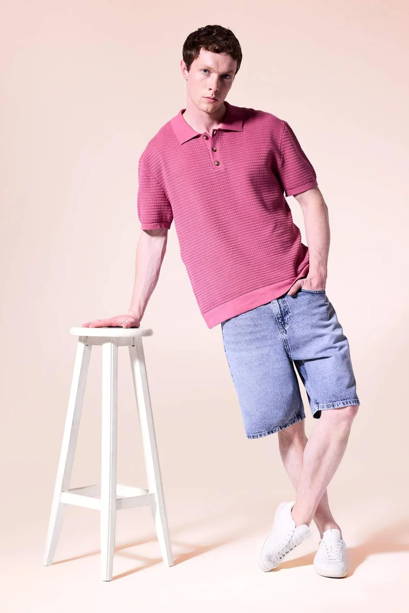 ديفاكتو Straight Fit Bermuda Shorts