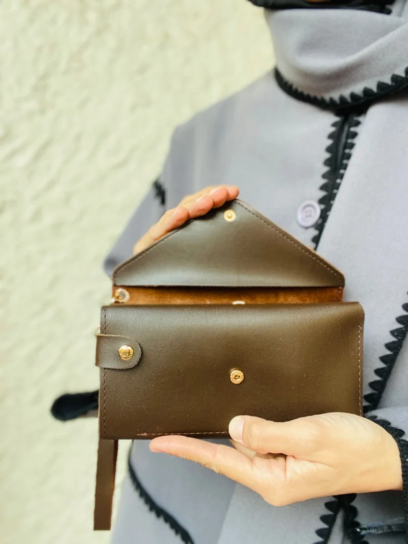 Çanta Trend Brown Color Faux Leather Women's Wallet with Phone, Credit Card, Coin and Paper Money Compartments
