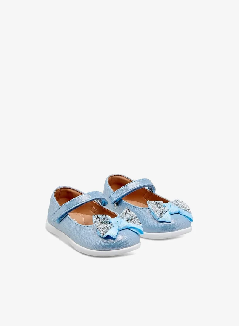 بيرفيت حذاء ماري جين للبنات مزين بفيونكة وإغلاق بشريط لاصق