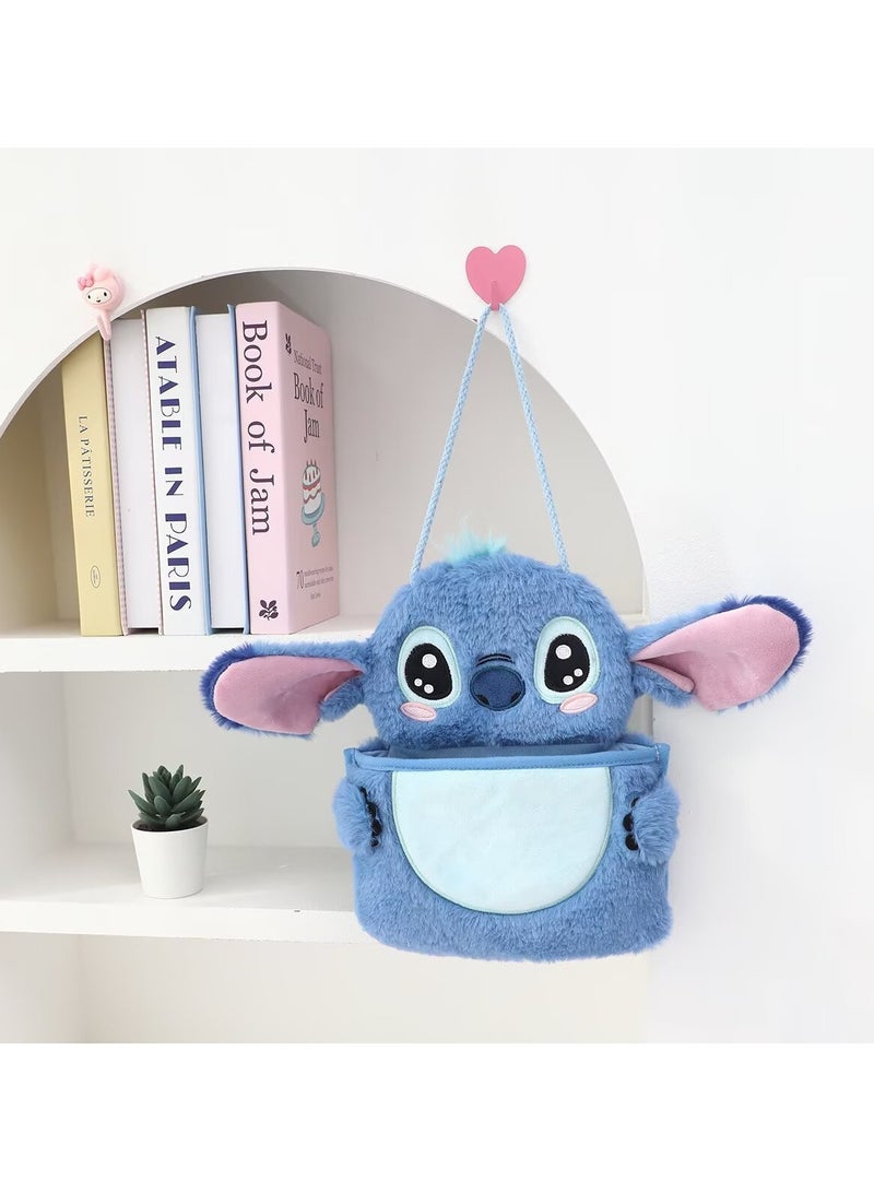 جنرال حقيبة معلقة ورش حامل يدي بتصميم كرتوني لشيتش (Stitch) العزيز. وهي تحكم في تخزين الوجبات الخفيفة ويمكن استخدامها كسلة تخزين للألعاب المتنوعة. كما أنها حقيبة مستحضرات تجميل عالية السعة.  - Image 1