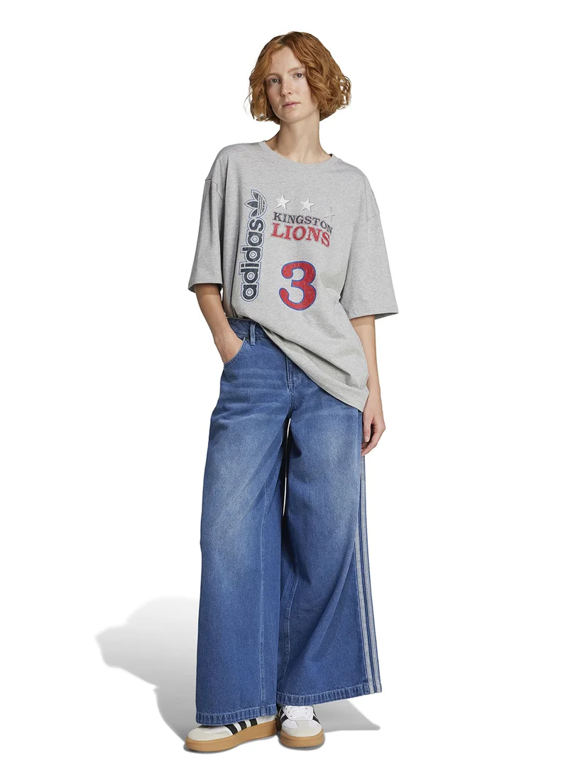 adidas Originals Retro Lions Boyfriend T-Shirt