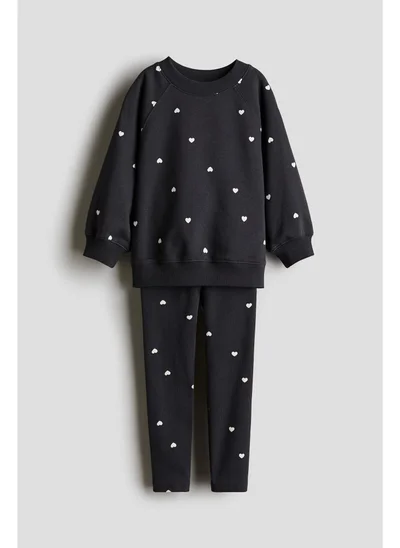 H&M 2-piece sweatshirt and leggings set