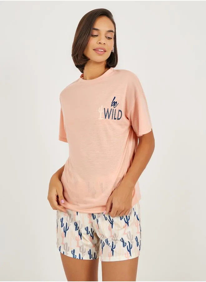 ستايلي Be Wild Graphic T-Shirt and Cactus Print Shorts Set