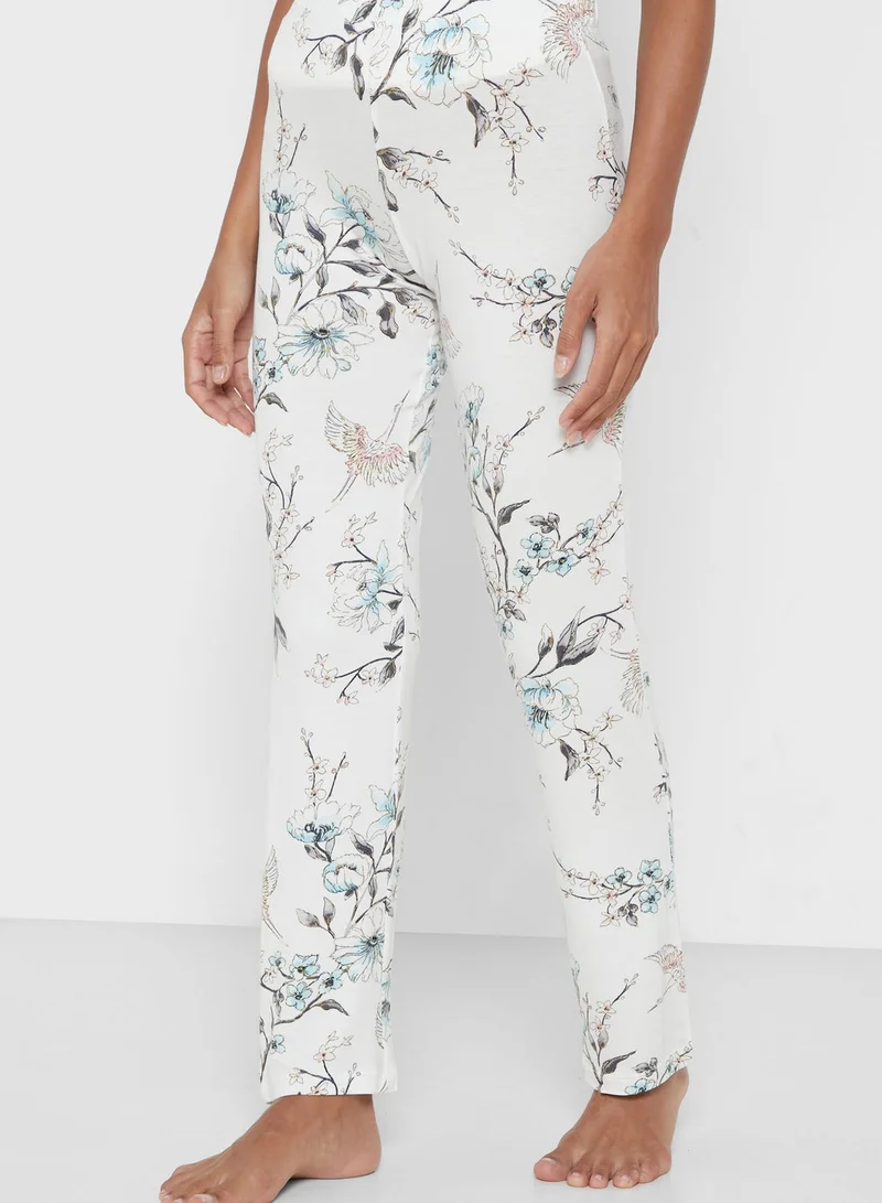 Penyemood Top & Printed Pyjama Set