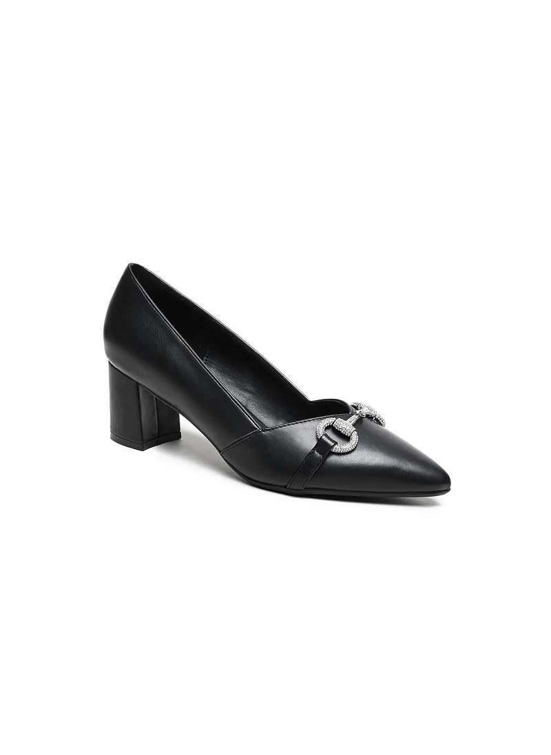 كيوبل Elegant high-heeled pumps with buckle