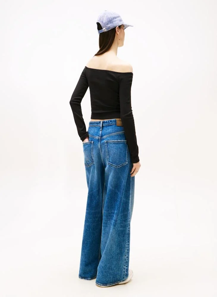 تومي جينز بلوزة أساسية بكتف مكشوف