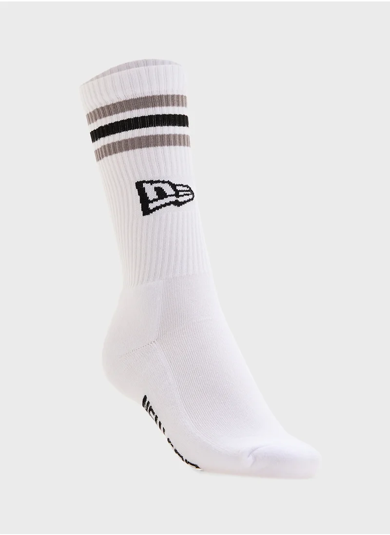 نيو ايرا Retro Stripe Crew Socks