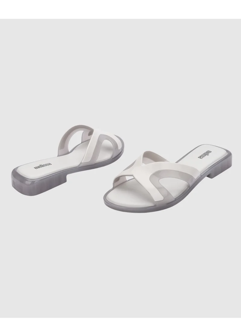 ميليسا صندل بكعب منخفض وأشرطة متعددة