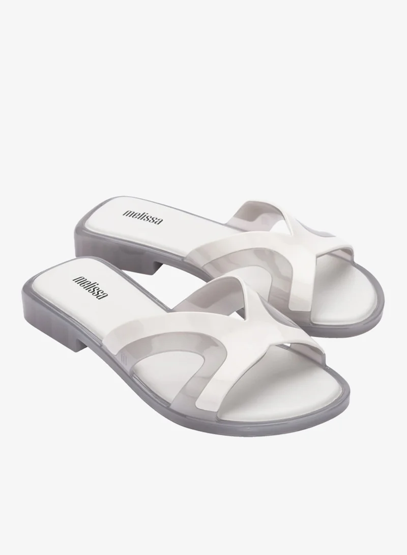 ميليسا صندل بكعب منخفض وأشرطة متعددة