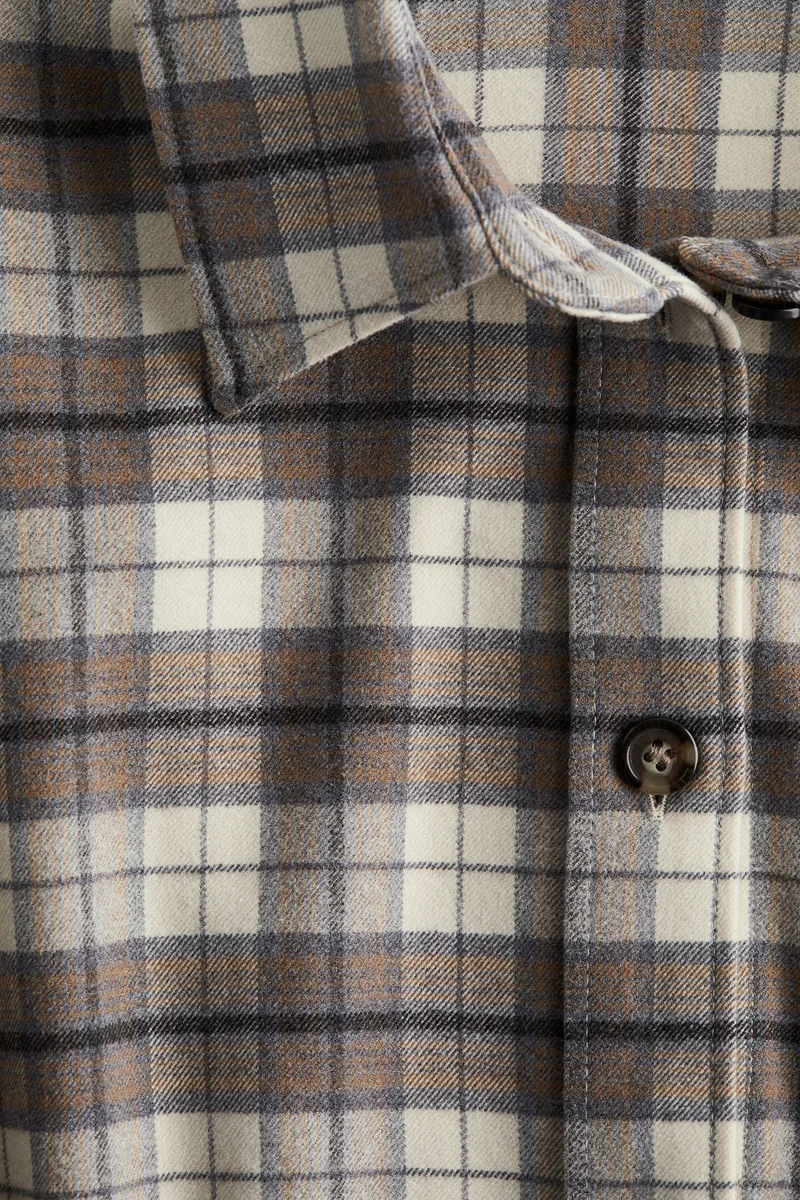 اتش اند ام قميص فلانيل فضفاض