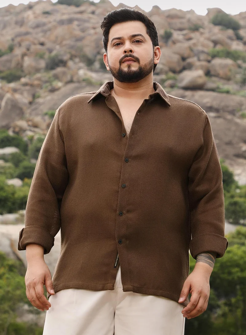 انستافاب بلس قميص رجالي Instafab بني شوكولاتة قماش دوبي بياقة عادية وأكمام طويلة بأزرار