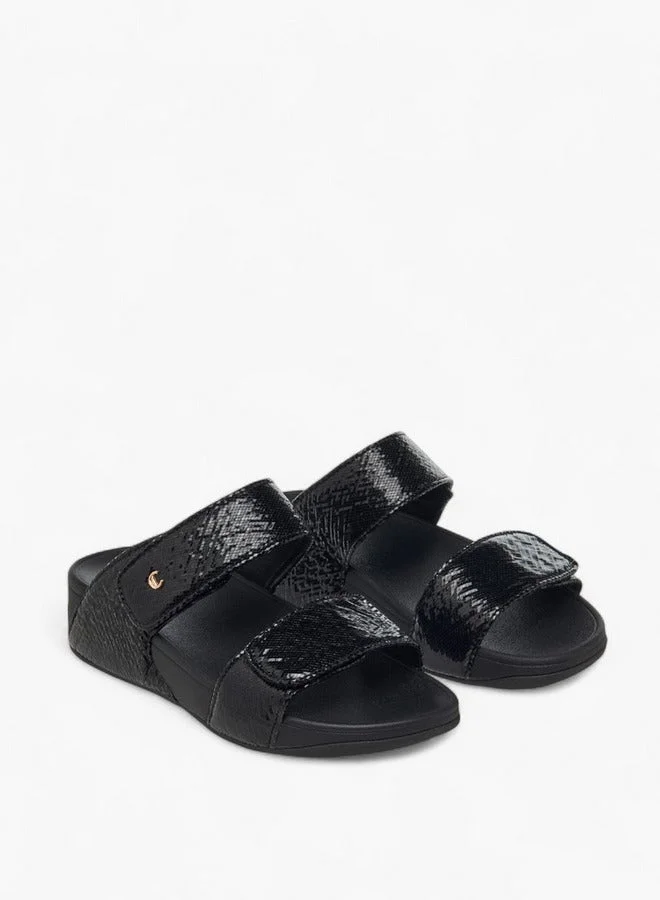 لو كونفورت Women Hook and Loop Sandals