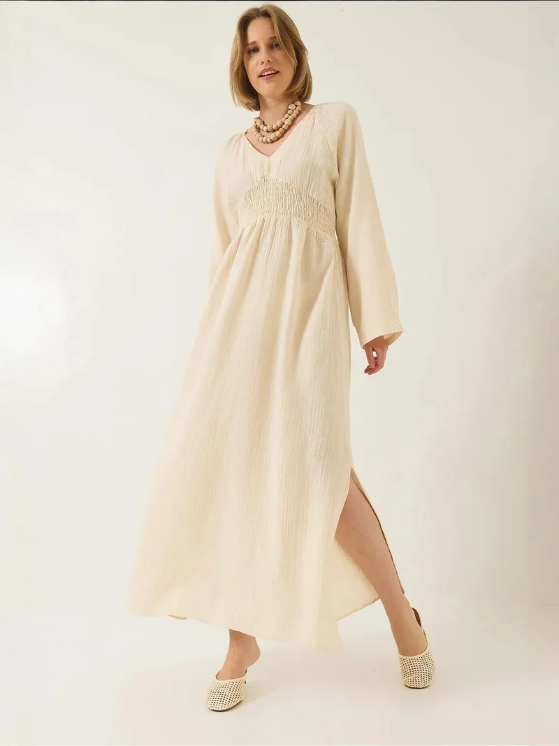 بيانكو لوتشي فستان ميدي بياقة على شكل حرف  من لوتشي بخصر مطاطي