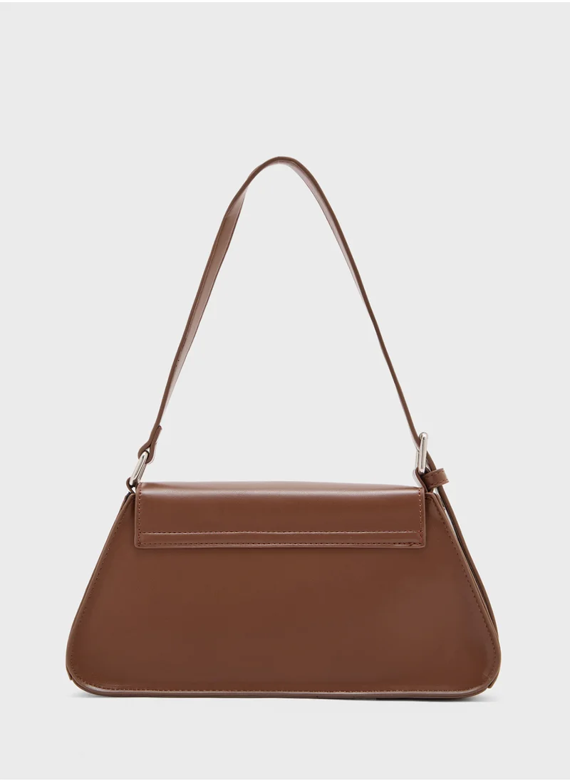 ايلا Asymmetric Shoulder Bag