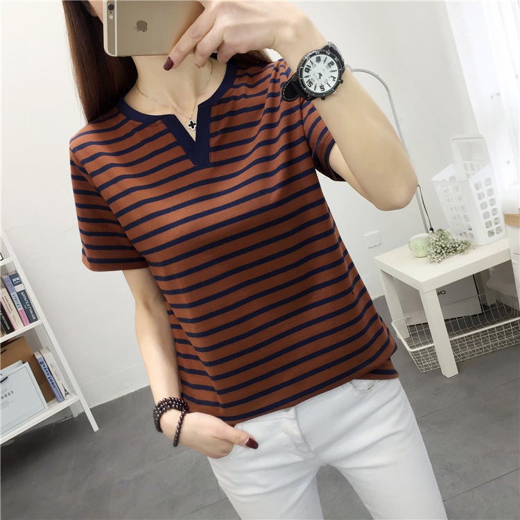 Black And White V-Neck Striped Short-Sleeved T-Shirt Women'S Summer Retro All-Match Chic Top Design Sense Slim Shoulder T-Shirt - Image 4