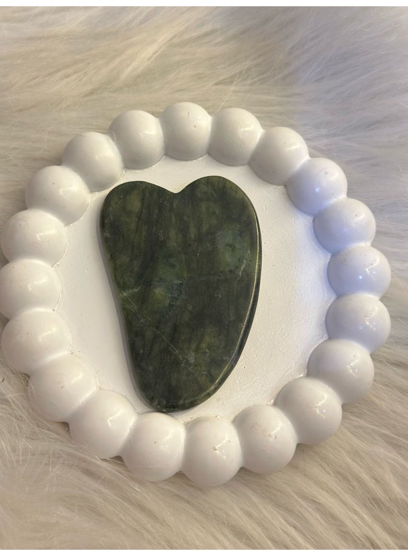 Gua Sha Facial Tool, Natural Guasha Jade StoneGua Sha Board Jade Stone Guasha Scraping Massage Tool Facial Massager for Face Eyes Neck Body Skin Lifting & Tightening (GSM1)GuaSha Board Gua Sha Sc Massage Tool with Smooth Edge for Physical Therapy and SPA Acupuncture Therapy Used for Face, Eyes, Neck and Body (1PC) GSHN1