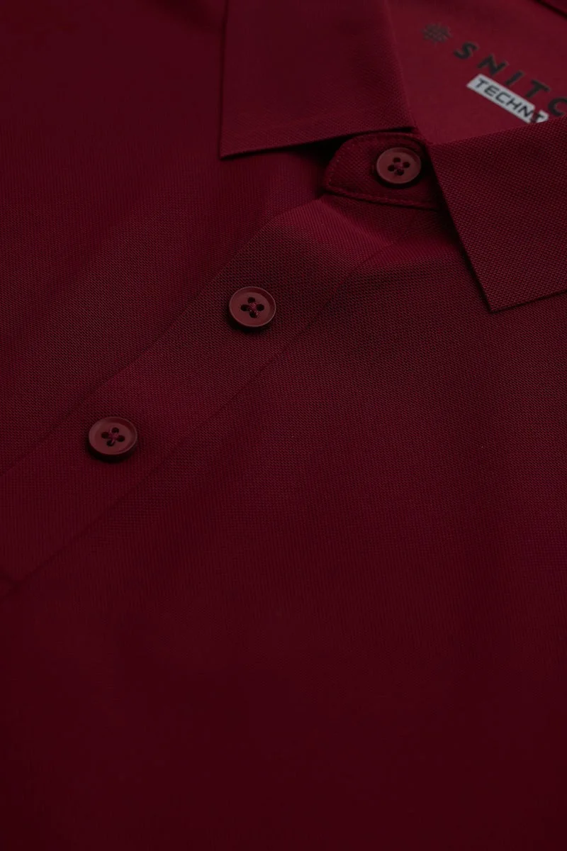 سنيتش تيشيرت بولو تقني بلون كستنائي داكن بدون خياطة
