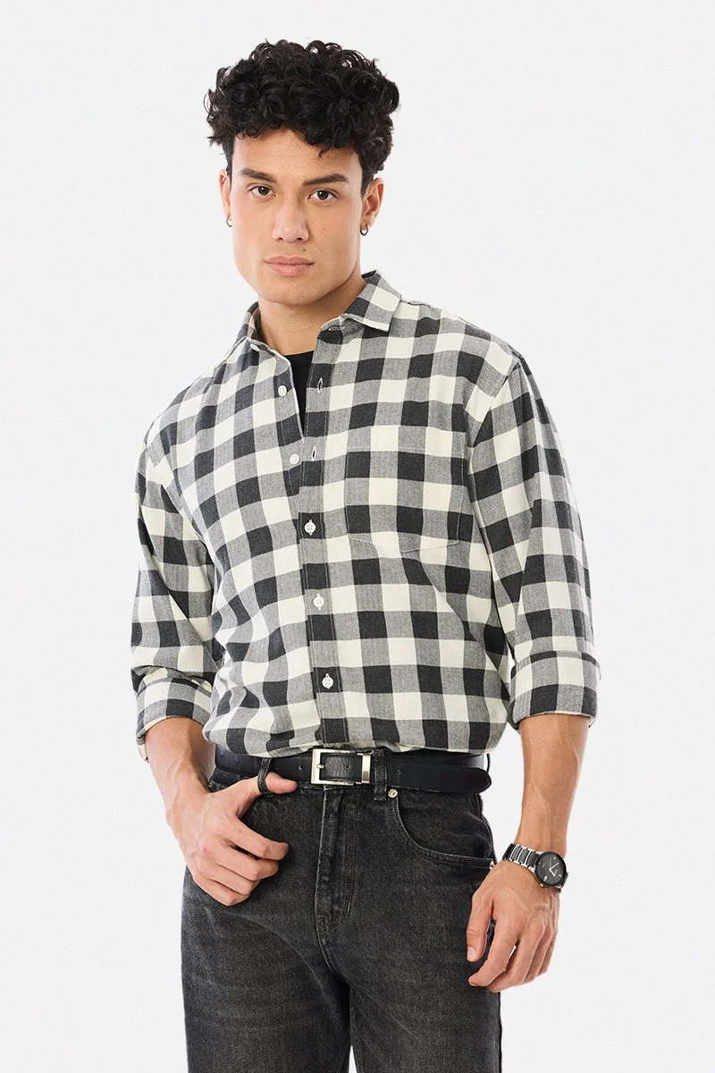 سنيتش قميص كاروهات بقصة عادية