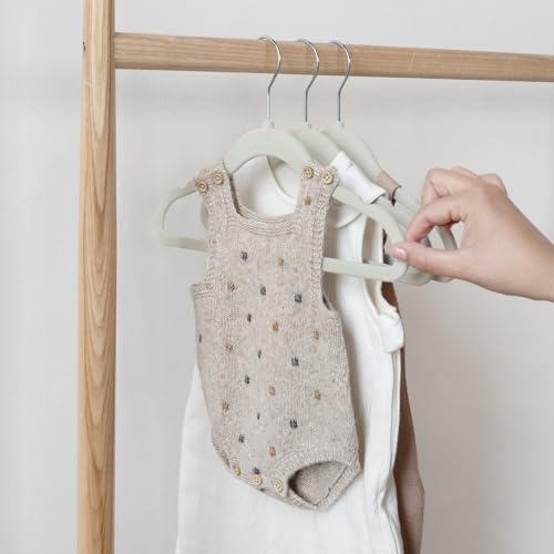 3 Sprouts Velvet Baby Hangers - Non-Slip Hanger for Infant, Toddler, Baby Clothes - Closet Kids Hangers with Slim Design, Nordic Colors, Pack of 30 - Green - Image 5