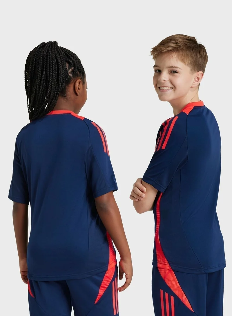 اديداس تيشيرت نادي مانشستر يونايتد من قماش الجيرسيه