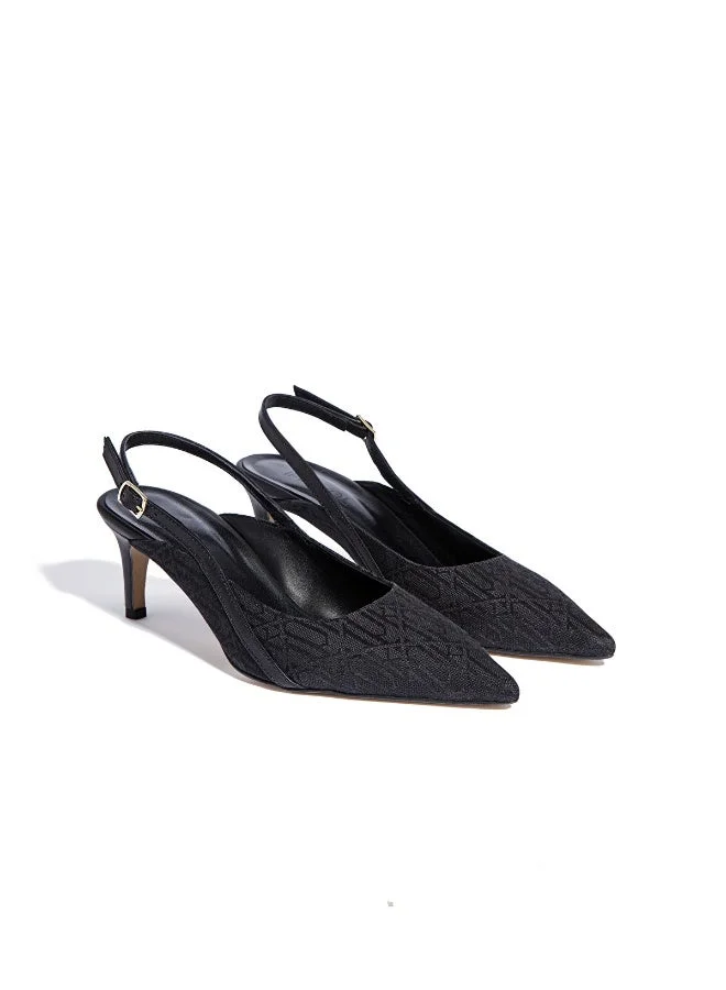 ابيكول كعب سلاسل بحرف مونوغرام