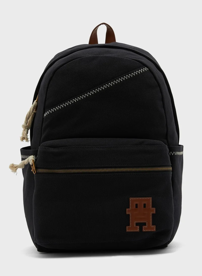 TOMMY HILFIGER Coastal Prep Flap Backpack