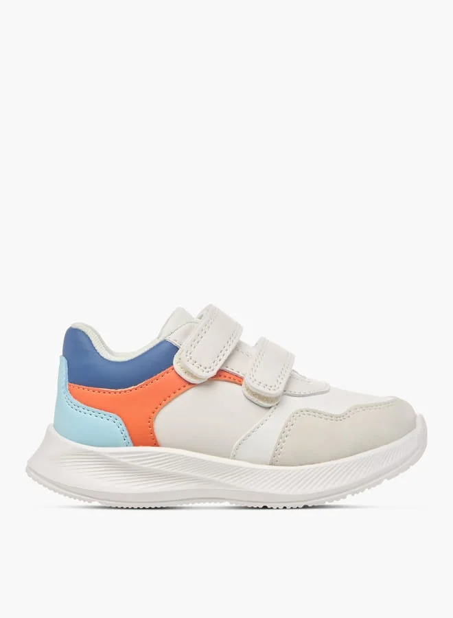 Barefeet Boys Colourblock Sneakers With Hook And Loop Closure
