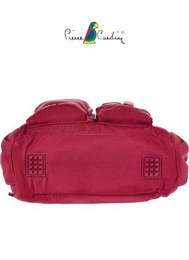 pierre cardin - Diaper Bag Set of 5 comes with a changing mat bottle warmer and waterproof compartment for wet and grubby items and is made of skin friendly materials - Image 1