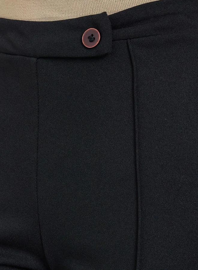 تايك تو Black Solid Front Pintuck Bootcut Pants