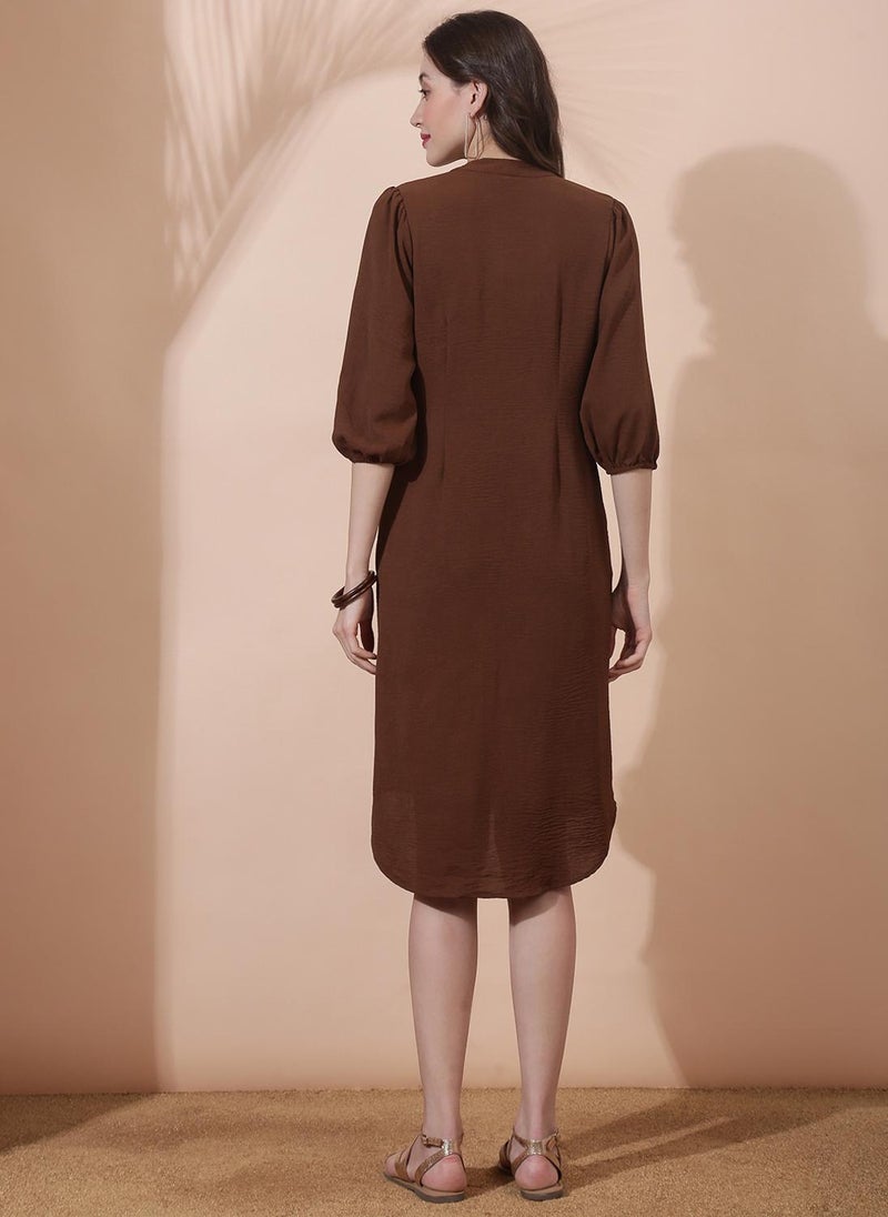 Globus Women's Chocolate Brown Casual Dress with V-Neck and Pleated Detail - Image 4