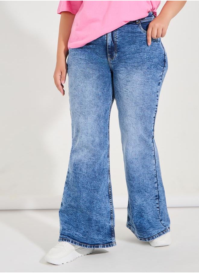 Styli Plus Size Wide Leg Faded Jeans  - Image 2