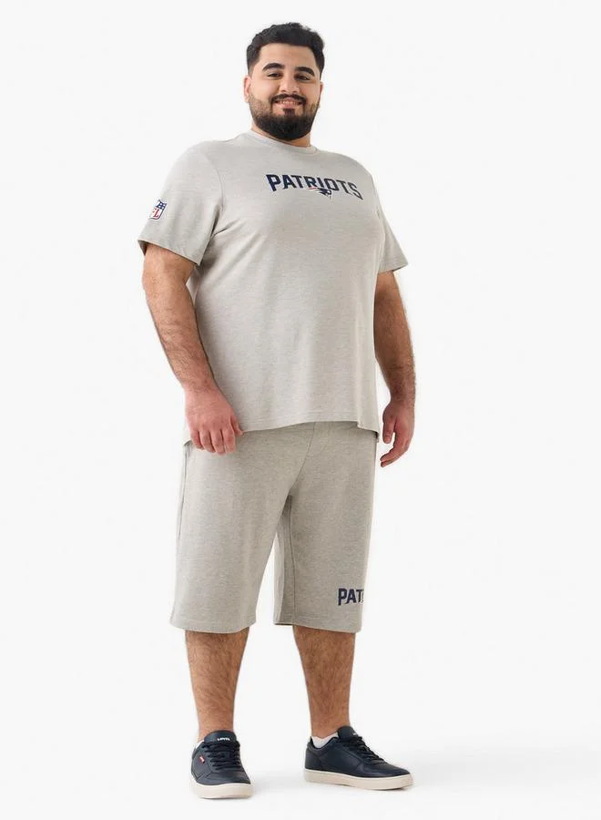 سبلاش فيڤ تيشيرت مقاس كبير بطبعة جامعية بياقة دائرية