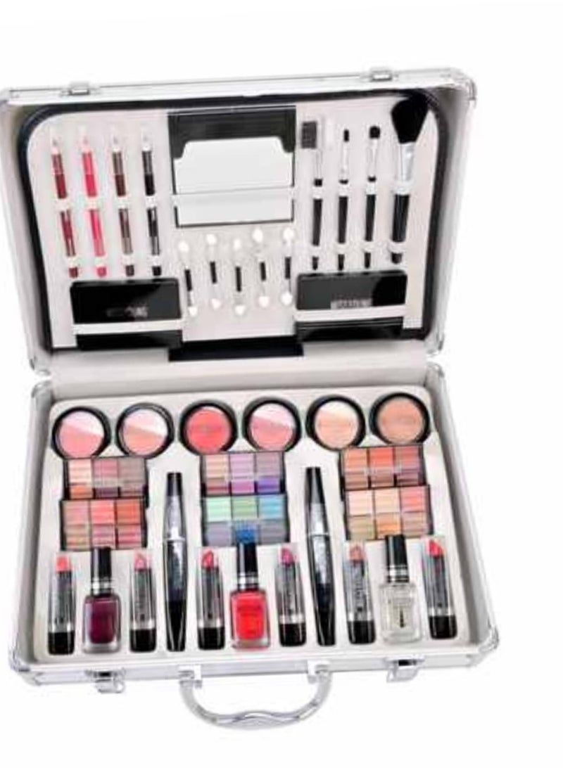 MSR SECRET FASHION  MAKEUP KIT A Complete All-In One A Stylish, Portable Aluminum Case With Brushes And Applicators For A Flawless Look.Perfect For Makeup Lovers, Professionals, And As A Gift For Any Cccasion. - Image 2