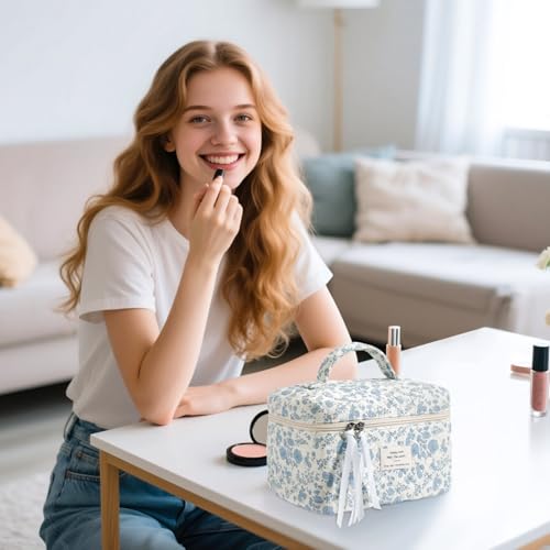 senbowe Large Quilted Makeup Bag, Cotton Floral Cosmetic Bag for Women, Cute Coquette Aesthetic Makeup Bag Toiletry Bag, Travel Make Up Organizer Bag with Zipper and Ribbon - Image 5
