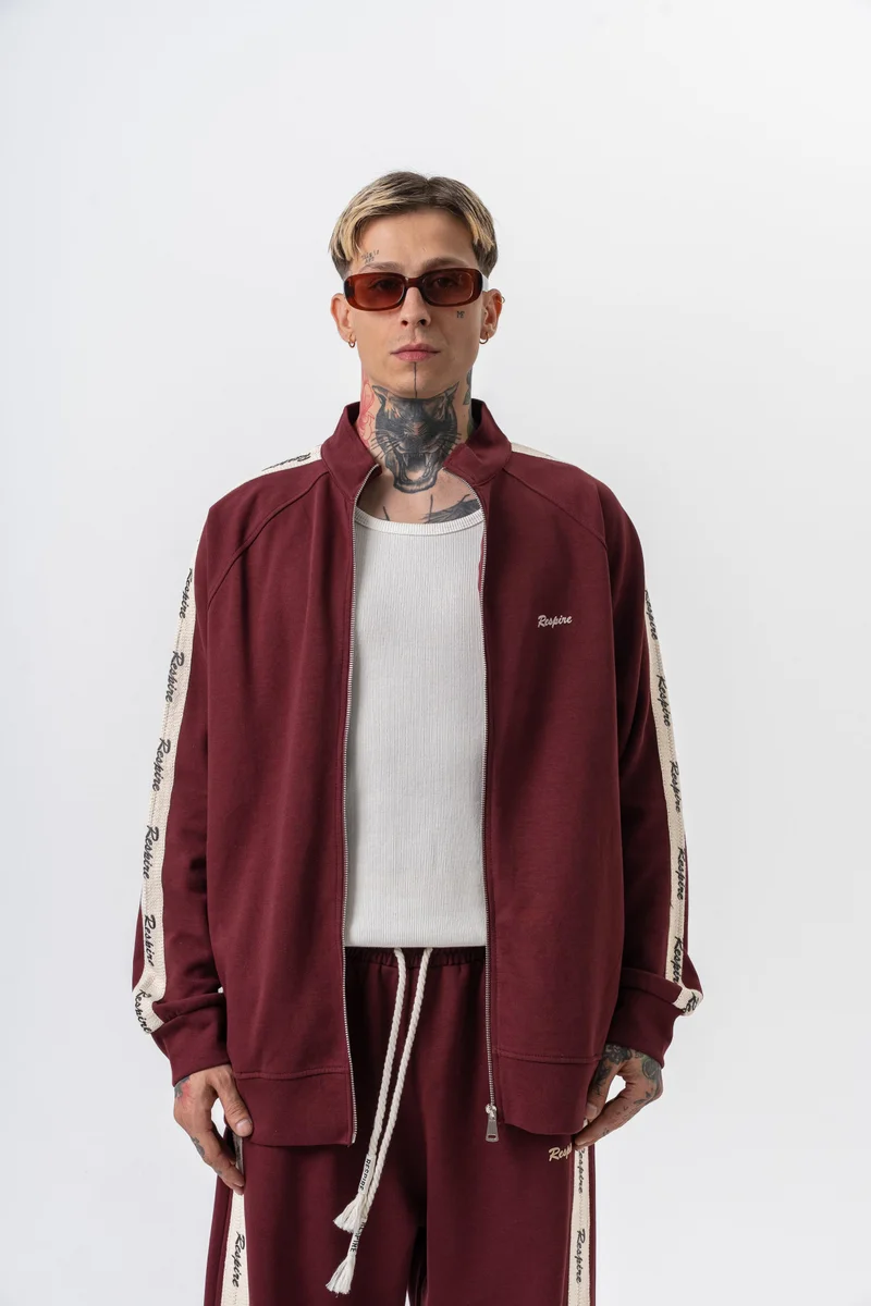 RESPIRE Men’s Respire Striped Stand-Collar Doubleface Zip Oversize Sweatshirt Burgundy