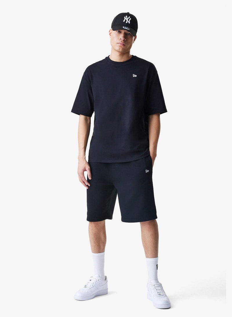NEW ERA Essentials Logo Oversized T-Shirt - Image 4