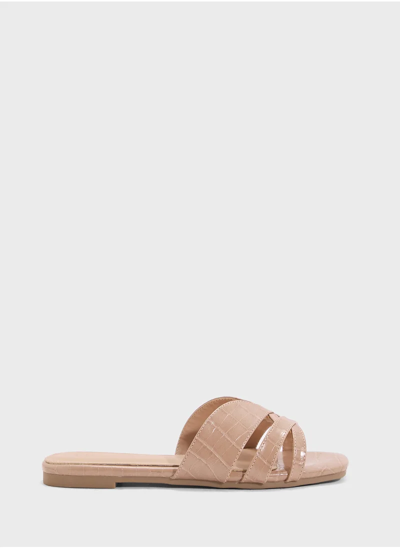 ايلا Casual Flat Sandal