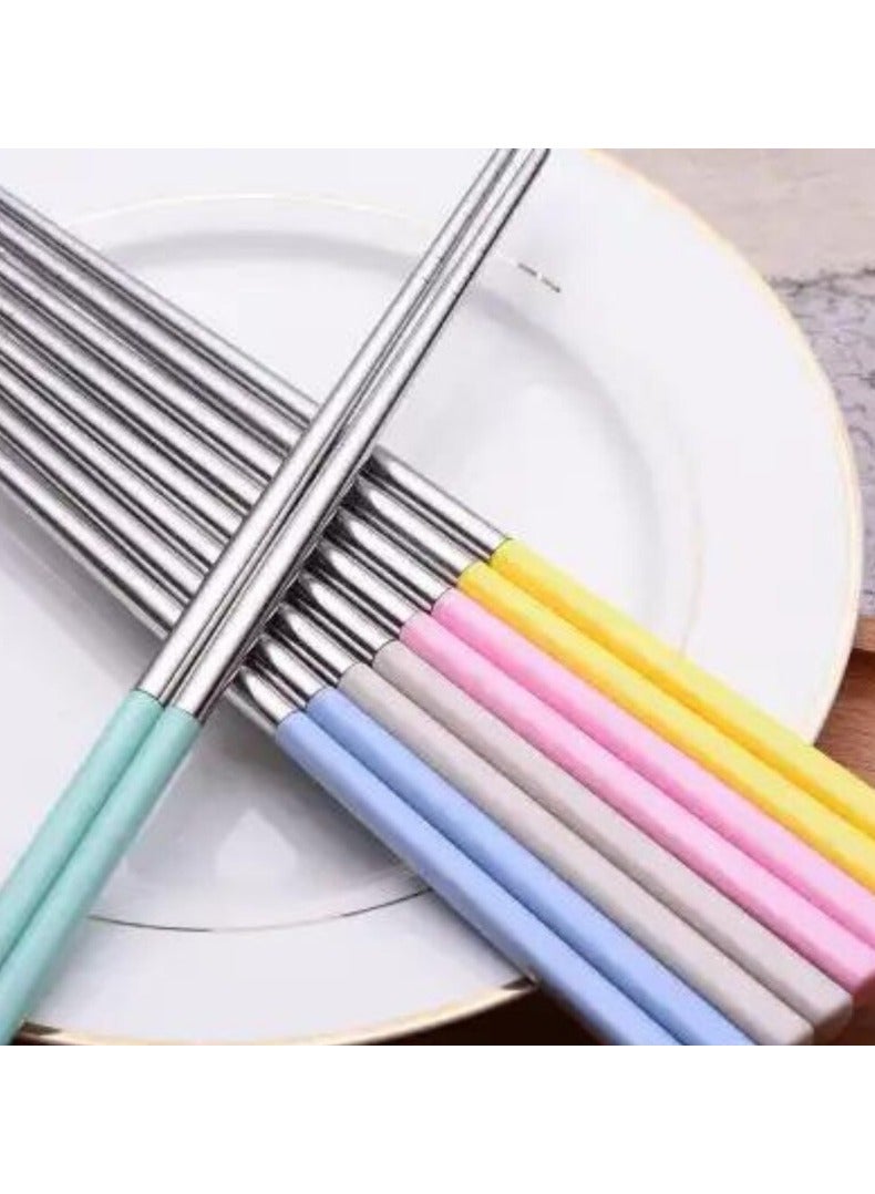 "مجموعة عيدان سوشي ستيكس طعام من الستانلس ستيل 304 - أعواد الأرز والسوشي للأكل، عيدان طعام صيني وياباني وكوري قابلة لإعادة الاستخدام، 5 أزواج خفيفة الوزن وغير منزلقة، أدوات مائدة للأكلات الآسيوية مثل النودلز والرامين، هدايا أصلية للرجال والنساء، آمنة على غسالة الأطباق" - Image 2