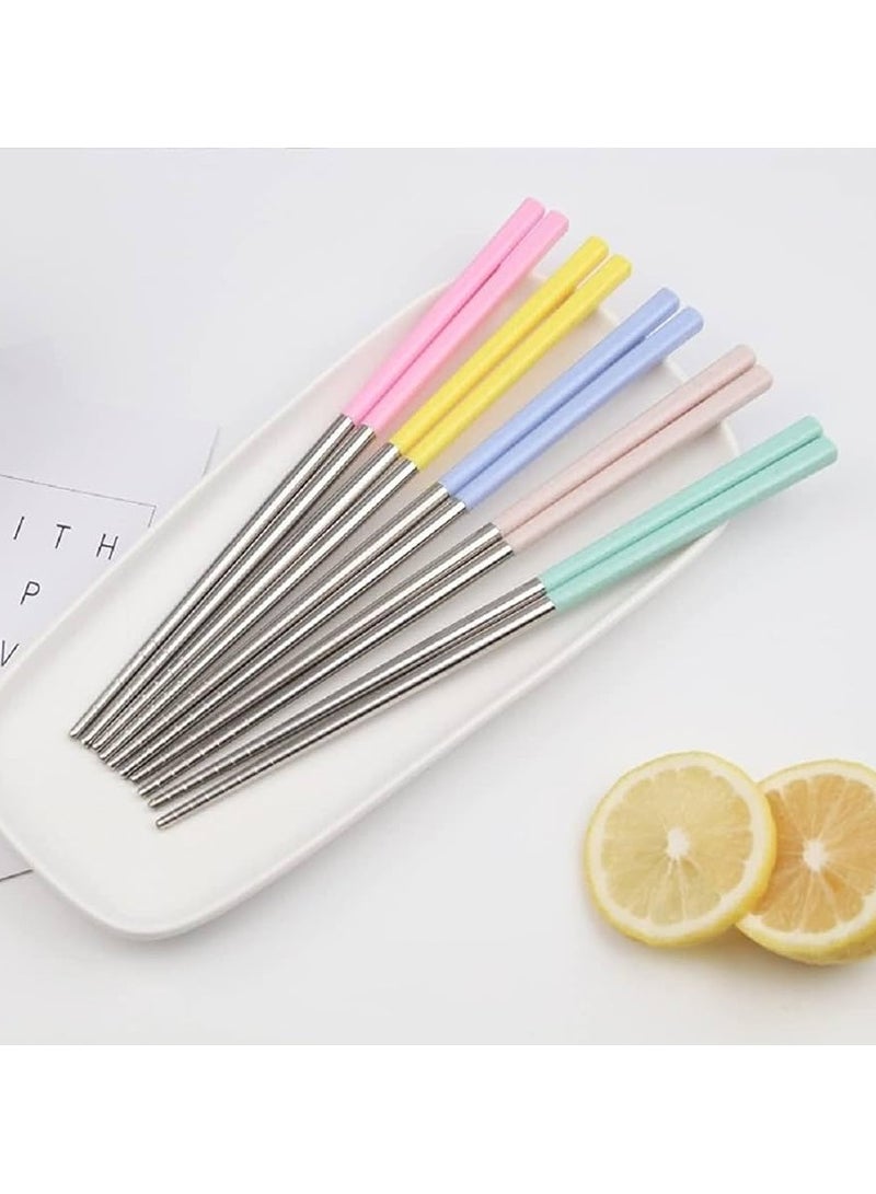 "مجموعة عيدان سوشي ستيكس طعام من الستانلس ستيل 304 - أعواد الأرز والسوشي للأكل، عيدان طعام صيني وياباني وكوري قابلة لإعادة الاستخدام، 5 أزواج خفيفة الوزن وغير منزلقة، أدوات مائدة للأكلات الآسيوية مثل النودلز والرامين، هدايا أصلية للرجال والنساء، آمنة على غسالة الأطباق" - Image 4