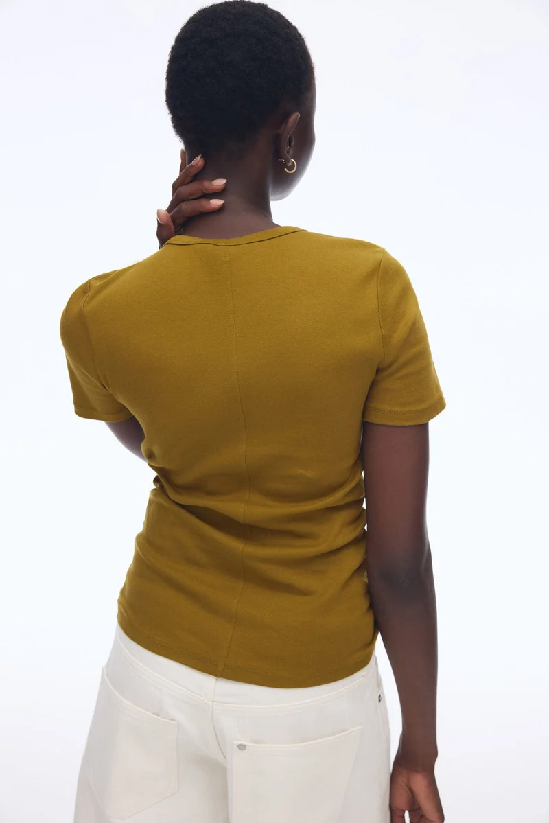 اتش اند ام تي-شيرت بتصميم ضيق