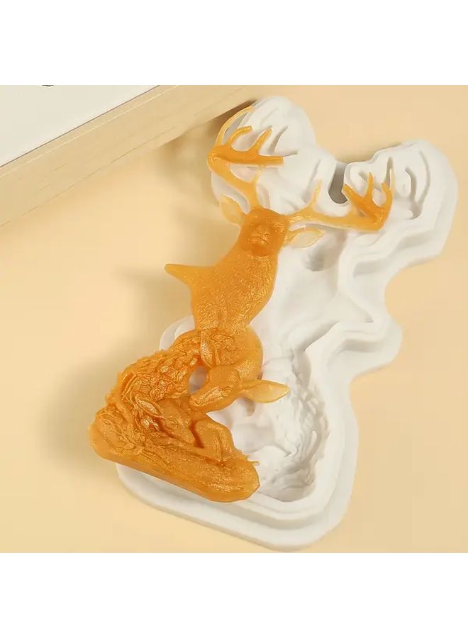 Christmas Reindeer Chocolate Fondue Mold Y 102 Reusable Silicone for Baking Cake Cookie Decor - Image 1