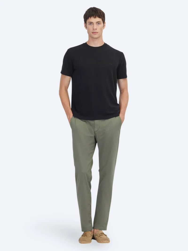 Kip Black Plain T-Shirt