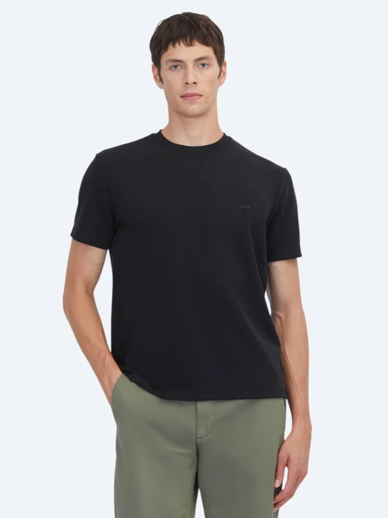 Kip Black Plain T-Shirt